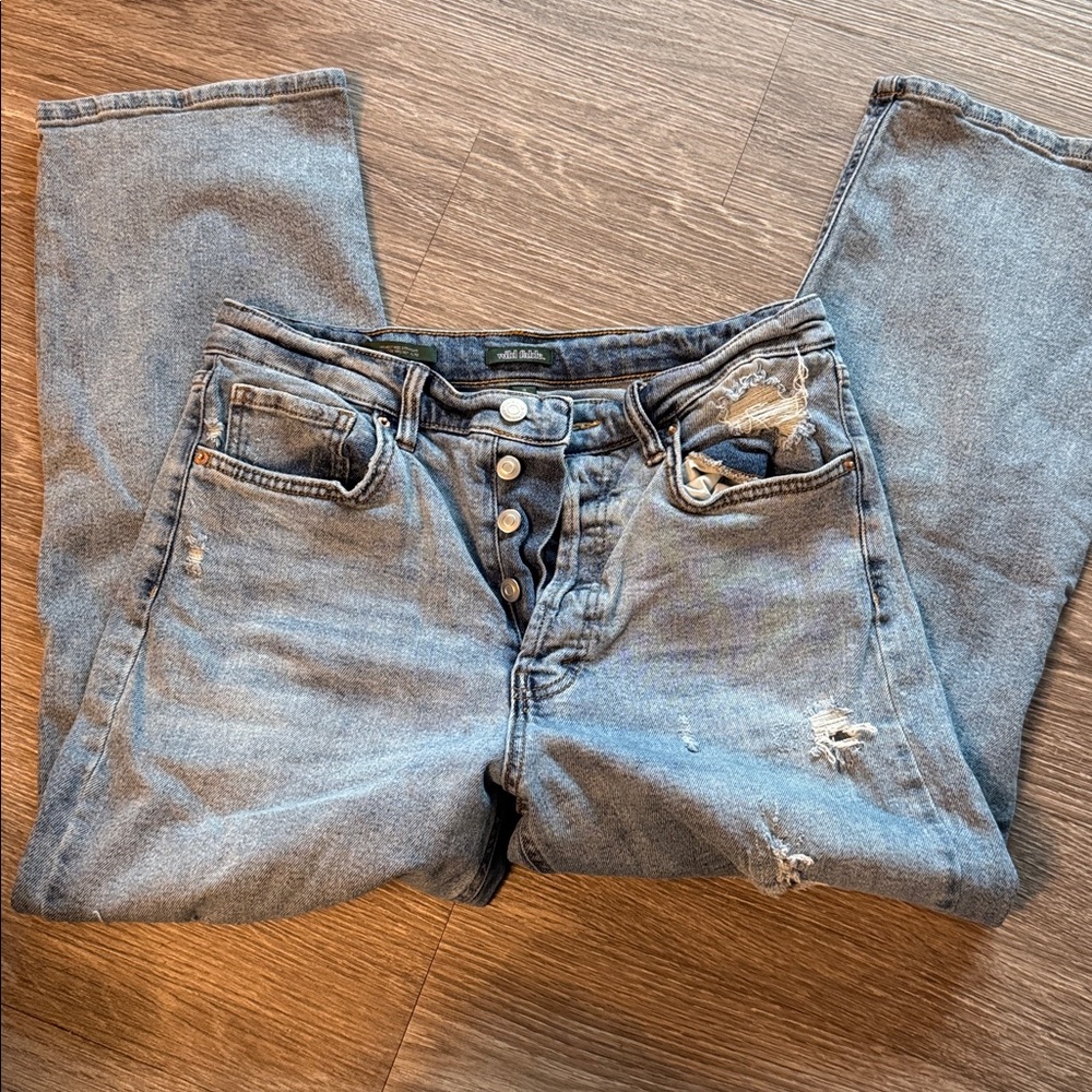 Wild fable highest rise straight size 10 distressed jeans. Inseam 24”